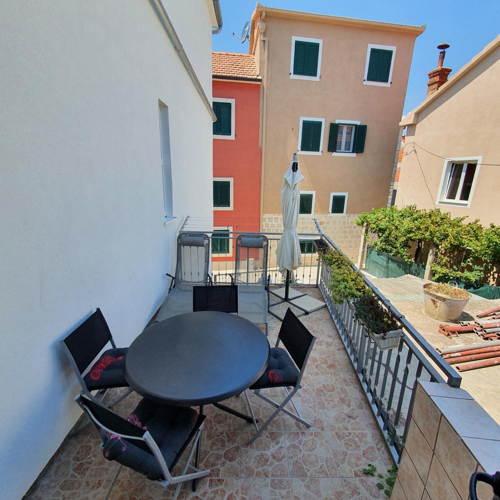 Beachfront House Sea La Vie Kaštela Екстериор снимка