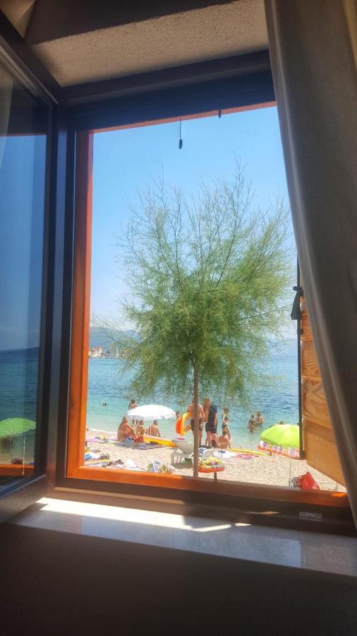 Beachfront House Sea La Vie Kaštela Екстериор снимка